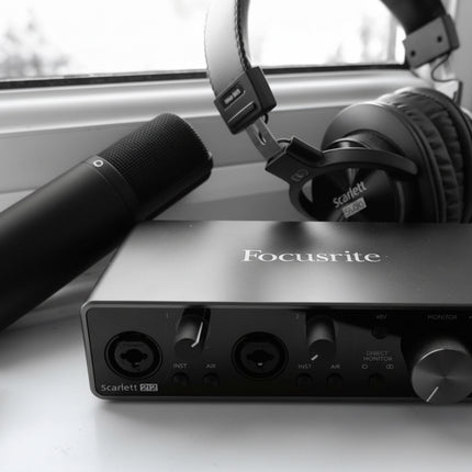 SOLD: Scarlett 2i2 Studio G4