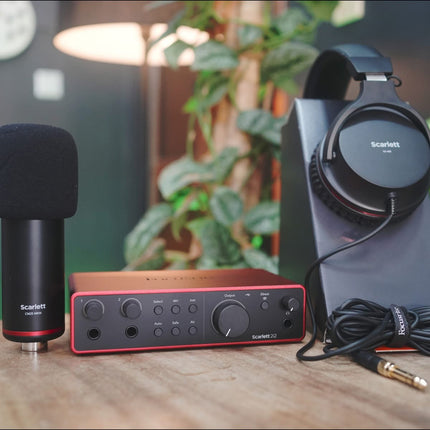SOLD: Scarlett 2i2 Studio G4