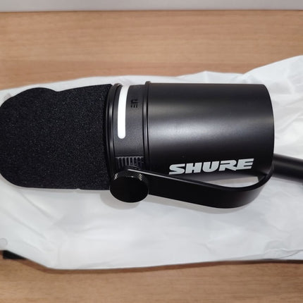 SOLD: MV7+ Podcast Kit