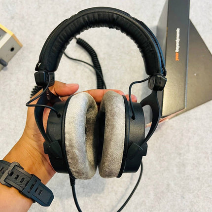 SOLD: DT 990 PRO