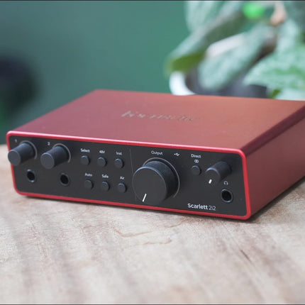 SOLD: Scarlett 2i2 Studio G4