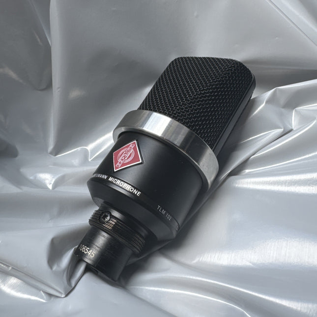 TLM 102 bk