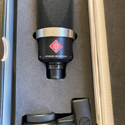 TLM 102 bk