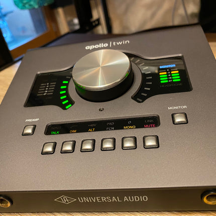 APOLLO TWIN MKII (+ Thunderbolt Cable)