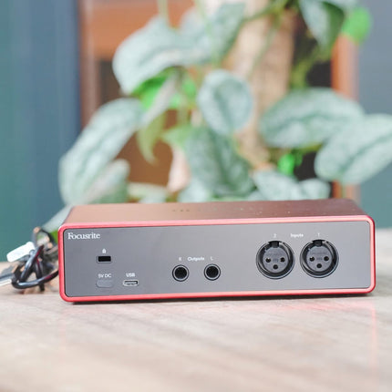 SOLD: Scarlett 2i2 Studio G4